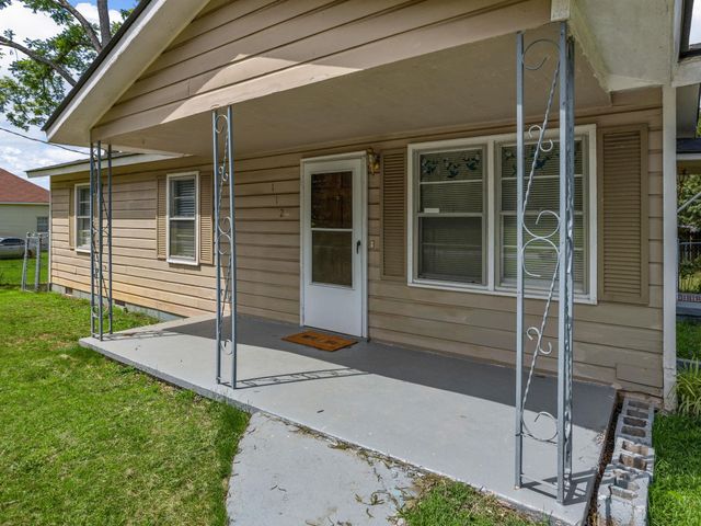 112 Allison Street, Cowpens, SC 29330