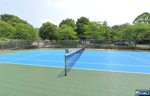 109 Four Seasons Drive 109, Wayne, NJ 07470