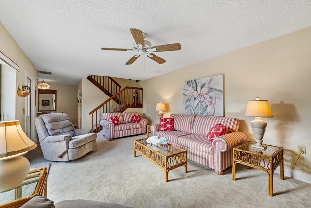 5720 SE Windsong Lane 326, Stuart, FL 34997