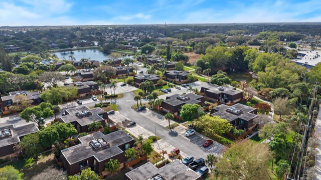 5720 SE Windsong Lane 326, Stuart, FL 34997