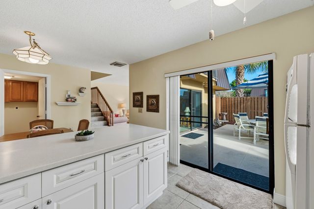 5720 SE Windsong Lane 326, Stuart, FL 34997