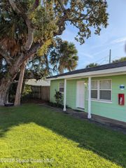 1420 Avocado Avenue 16, Melbourne, FL 32935
