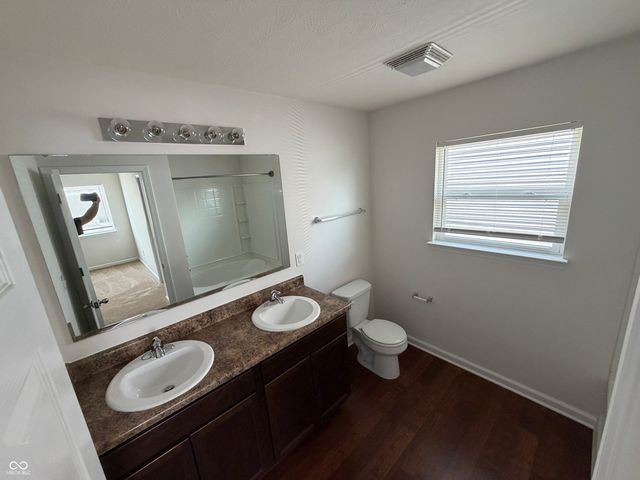 2375 Bristol Drive, Franklin, IN 46131