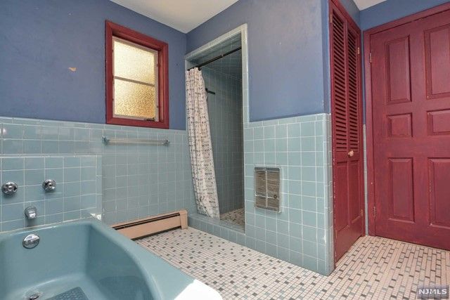 150 Indian Trail, North Haledon, NJ 07508