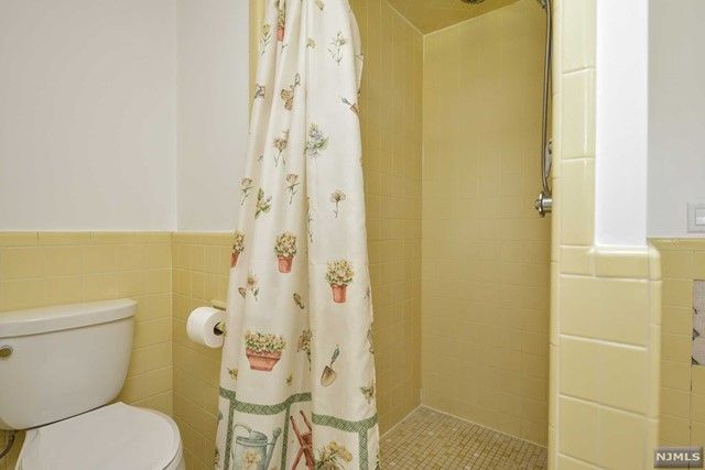 150 Indian Trail, North Haledon, NJ 07508