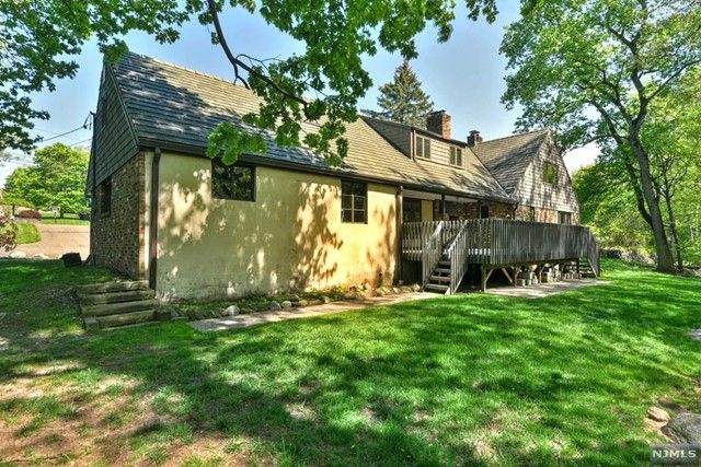 150 Indian Trail, North Haledon, NJ 07508