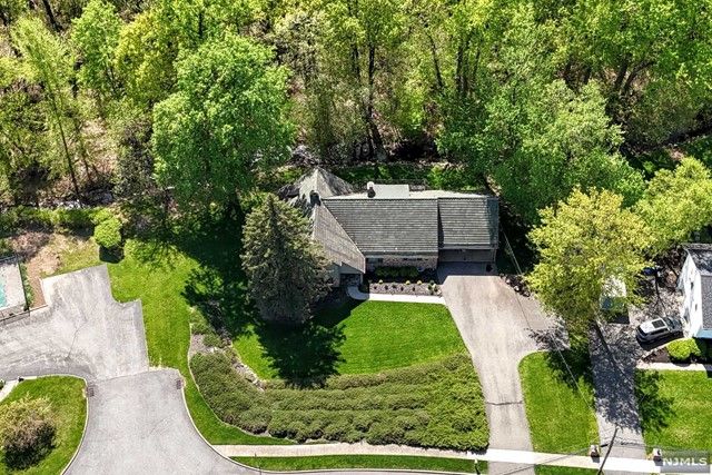 150 Indian Trail, North Haledon, NJ 07508