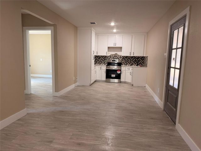 628 Truman Street, Cleveland, TX 77327