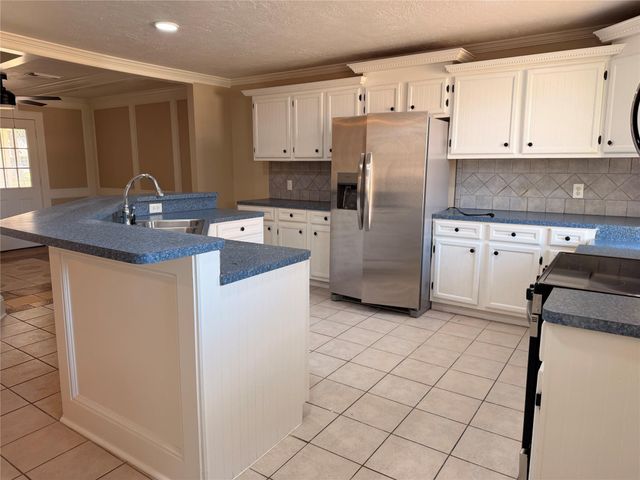 628 Truman Street, Cleveland, TX 77327