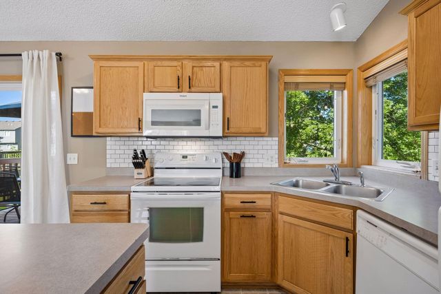 7795 Lamont Avenue NE, Otsego, MN 55301