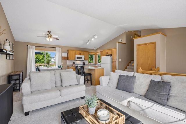 7795 Lamont Avenue NE, Otsego, MN 55301