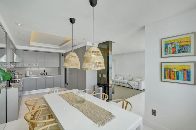 800 Claughton Island Drive 3101, Miami, FL 33131