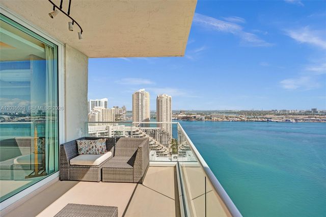 800 Claughton Island Drive 3101, Miami, FL 33131