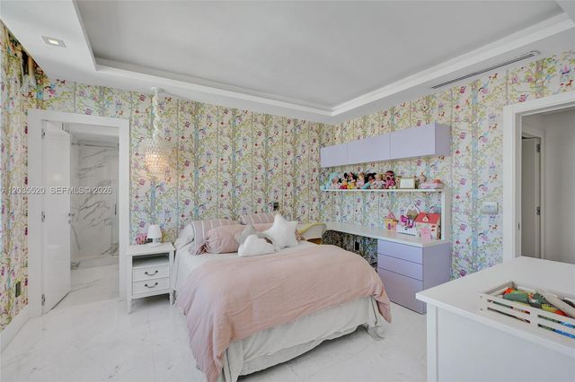 800 Claughton Island Drive 3101, Miami, FL 33131