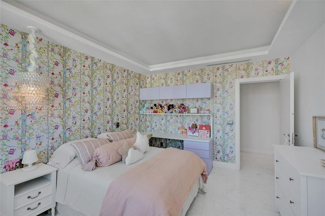 800 Claughton Island Drive 3101, Miami, FL 33131