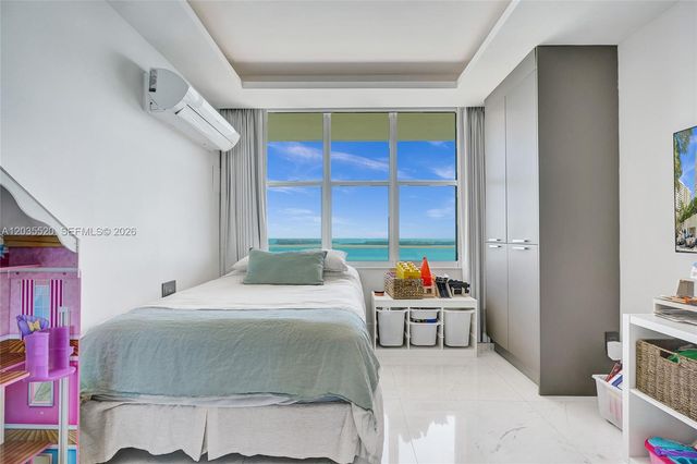 800 Claughton Island Drive 3101, Miami, FL 33131