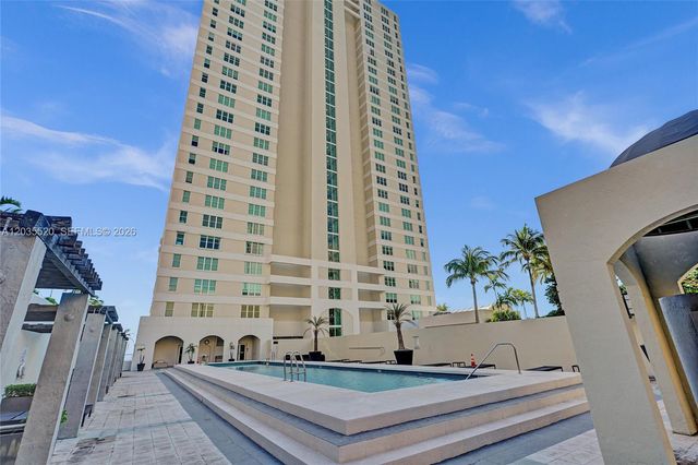 800 Claughton Island Drive 3101, Miami, FL 33131