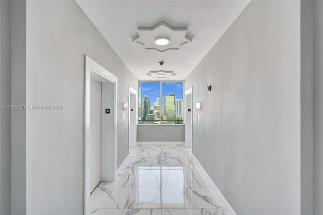 800 Claughton Island Drive 3101, Miami, FL 33131