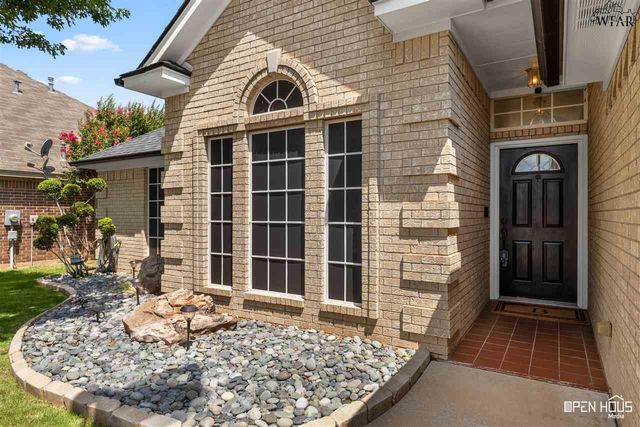 5232 SUNNYBROOK LANE, Wichita Falls, TX 76310