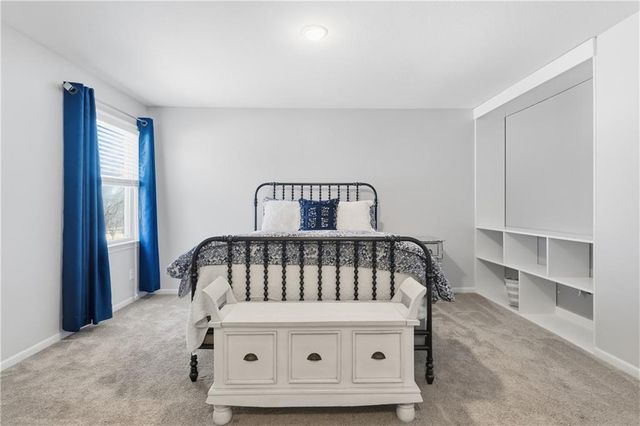 8000 W 116TH Street, Overland Park, KS 66210