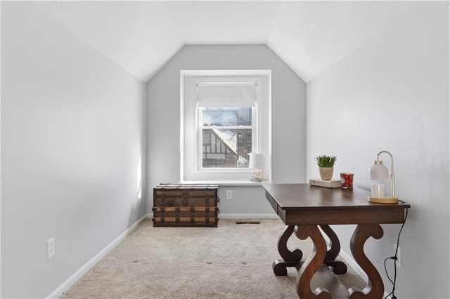 8000 W 116TH Street, Overland Park, KS 66210