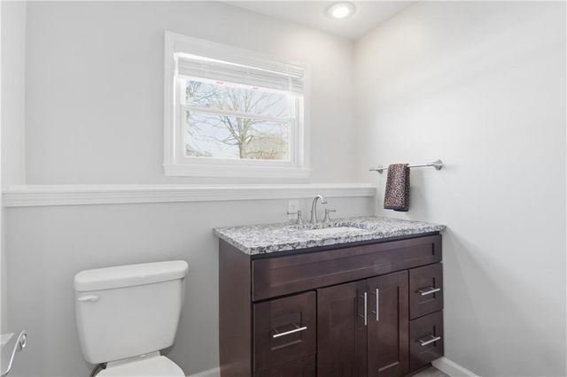 8000 W 116TH Street, Overland Park, KS 66210