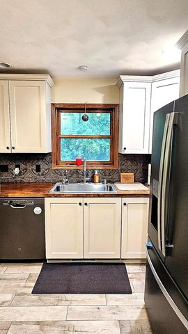 8411 RIDGEVIEW COURT, Larsen, WI 54947