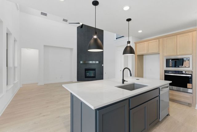 600 Dublin Dr, Celina, TX 75009