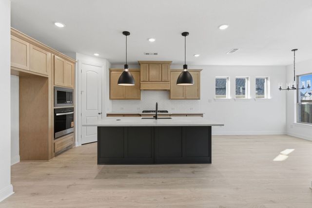 600 Dublin Dr, Celina, TX 75009