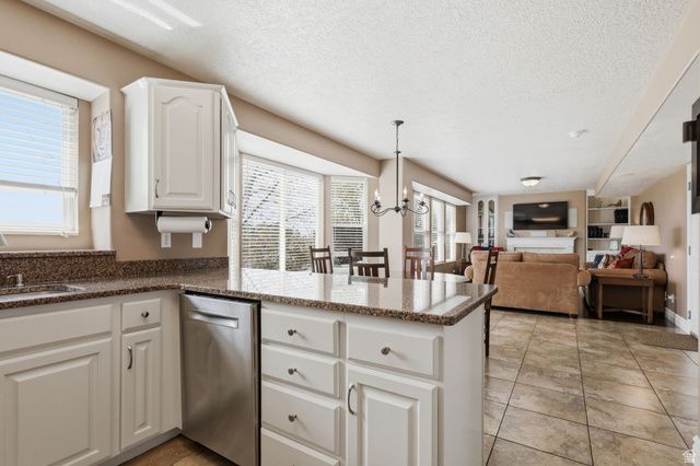78 E 1720 N, Layton, UT 84041