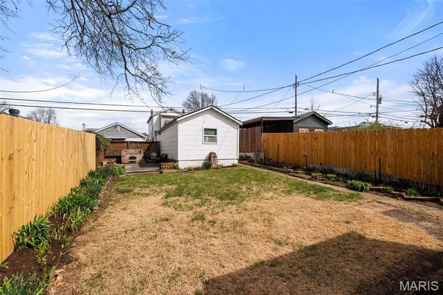 4359 Tholozan Avenue, St Louis, MO 63116