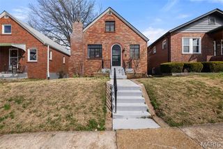 4359 Tholozan Avenue, St Louis, MO 63116