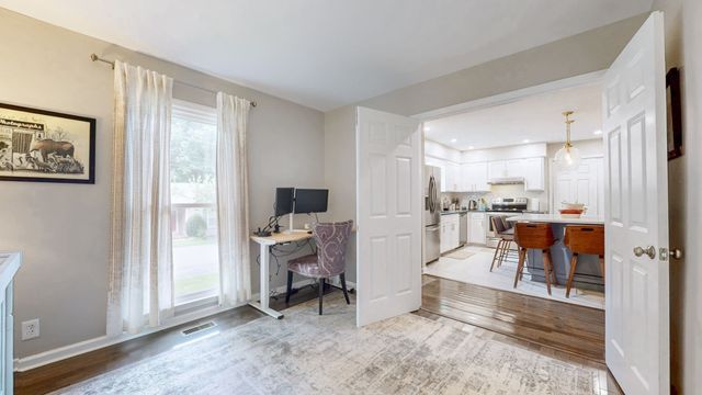 5501 Village Way, Nashville, TN 37211