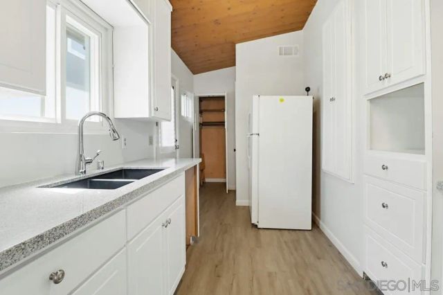 4351 Voltaire St, San Diego, CA 92107