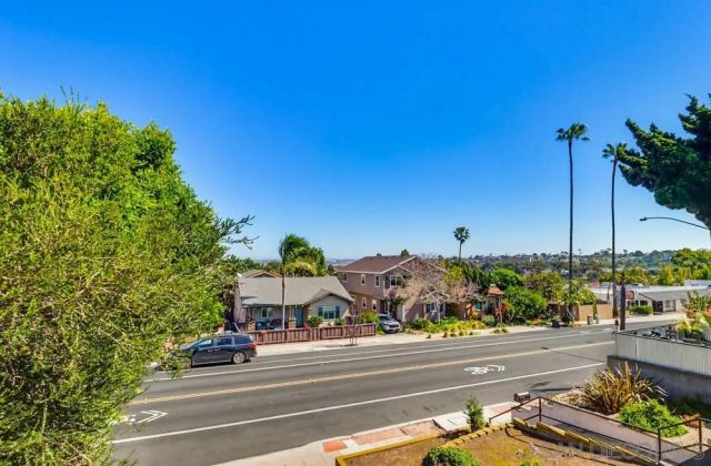 4351 Voltaire St, San Diego, CA 92107