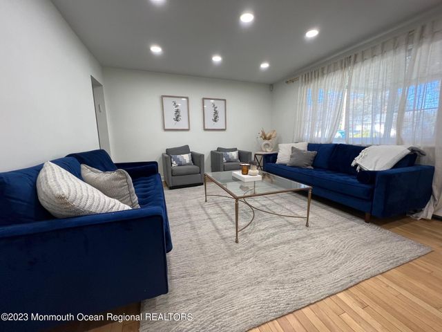 120 Beechwood Avenue, West Long Branch, NJ 07764