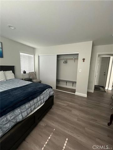 1303 W 109th, Los Angeles, CA 90044