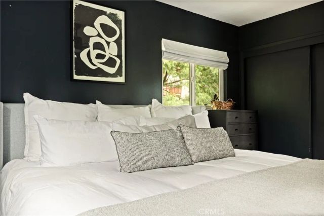 24379 San Moritz, Crestline, CA 92325