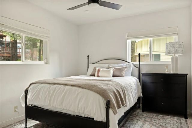 24379 San Moritz, Crestline, CA 92325