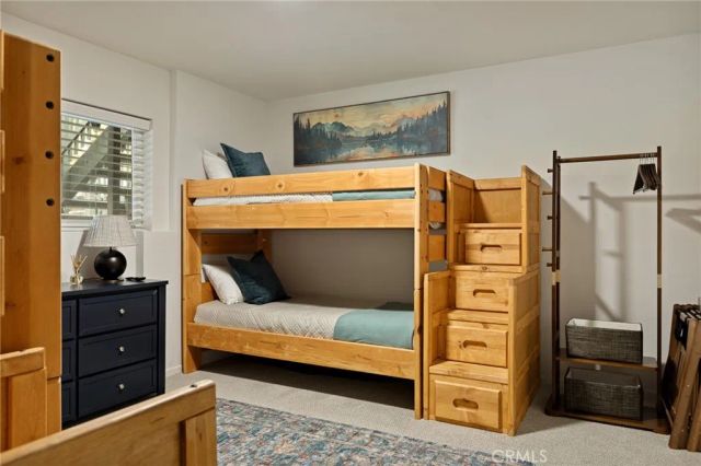 24379 San Moritz, Crestline, CA 92325
