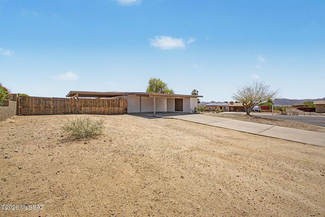 7460 N Oldfather Drive, Tucson, AZ 85741