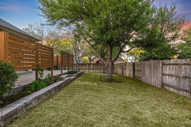 2300 Village View LOOP, Pflugerville, TX 78660