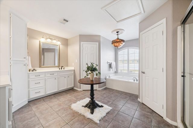 33 N Flamingo Street, La Marque, TX 77568