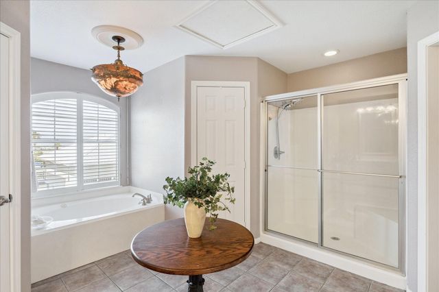 33 N Flamingo Street, La Marque, TX 77568