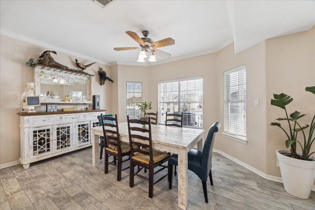 33 N Flamingo Street, La Marque, TX 77568