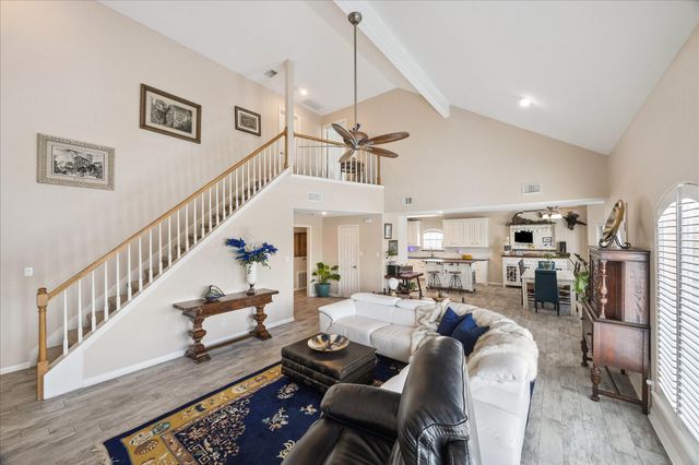 33 N Flamingo Street, La Marque, TX 77568