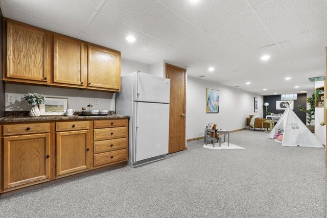 8506 N 51st STREET, Brown Deer, WI 53223