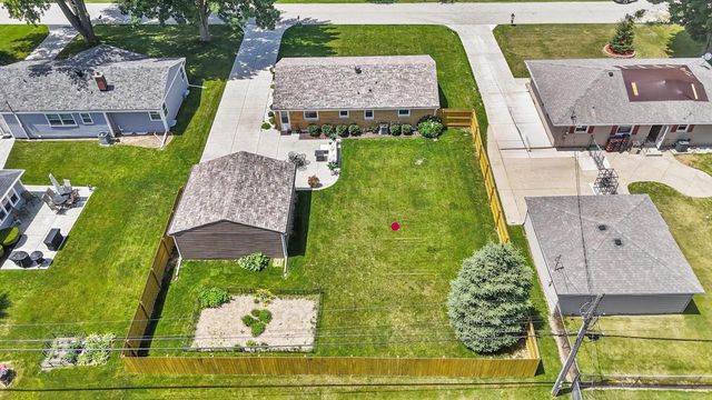 8506 N 51st STREET, Brown Deer, WI 53223