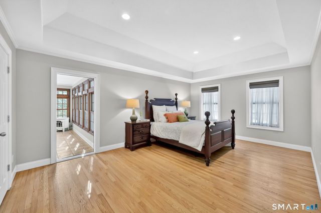 12 The Glade, Simsbury, CT 06070