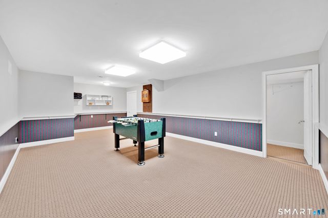 12 The Glade, Simsbury, CT 06070